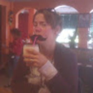 Meet your Posher, Joni